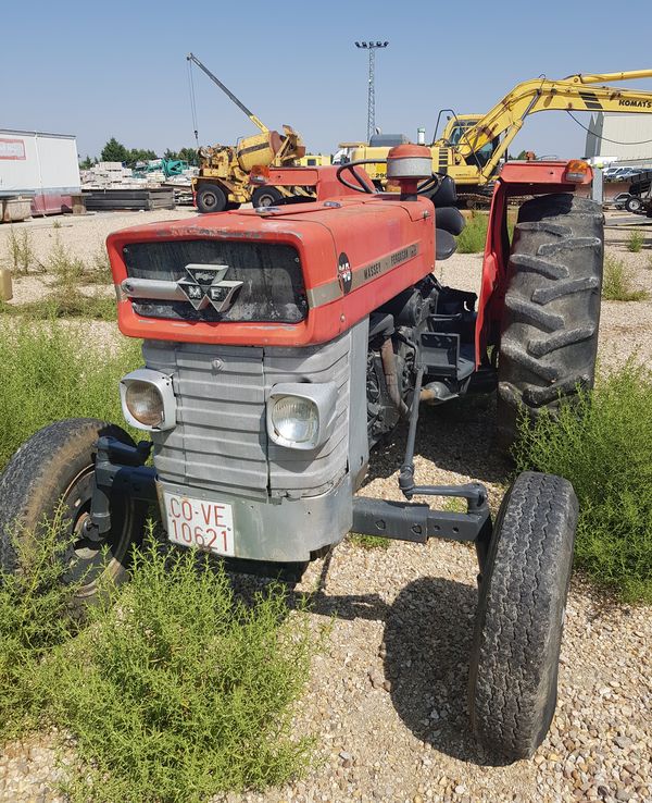 CARGA / ELEVACION MASSEY FERGUSON 157 EBRO MASSEY FERGUSON